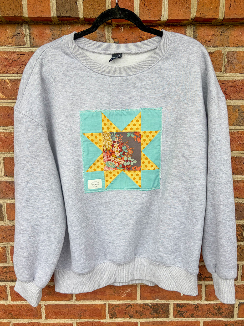 Golden Hour Star Grey Crewneck