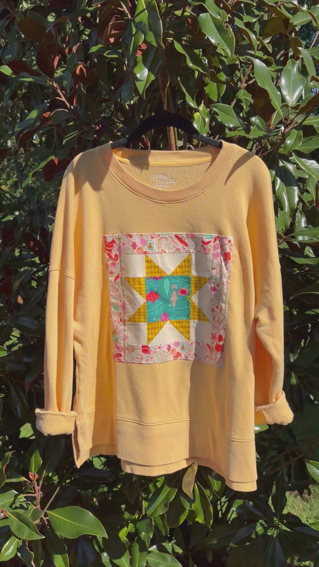 Golden Christmas Star Sweatshirt