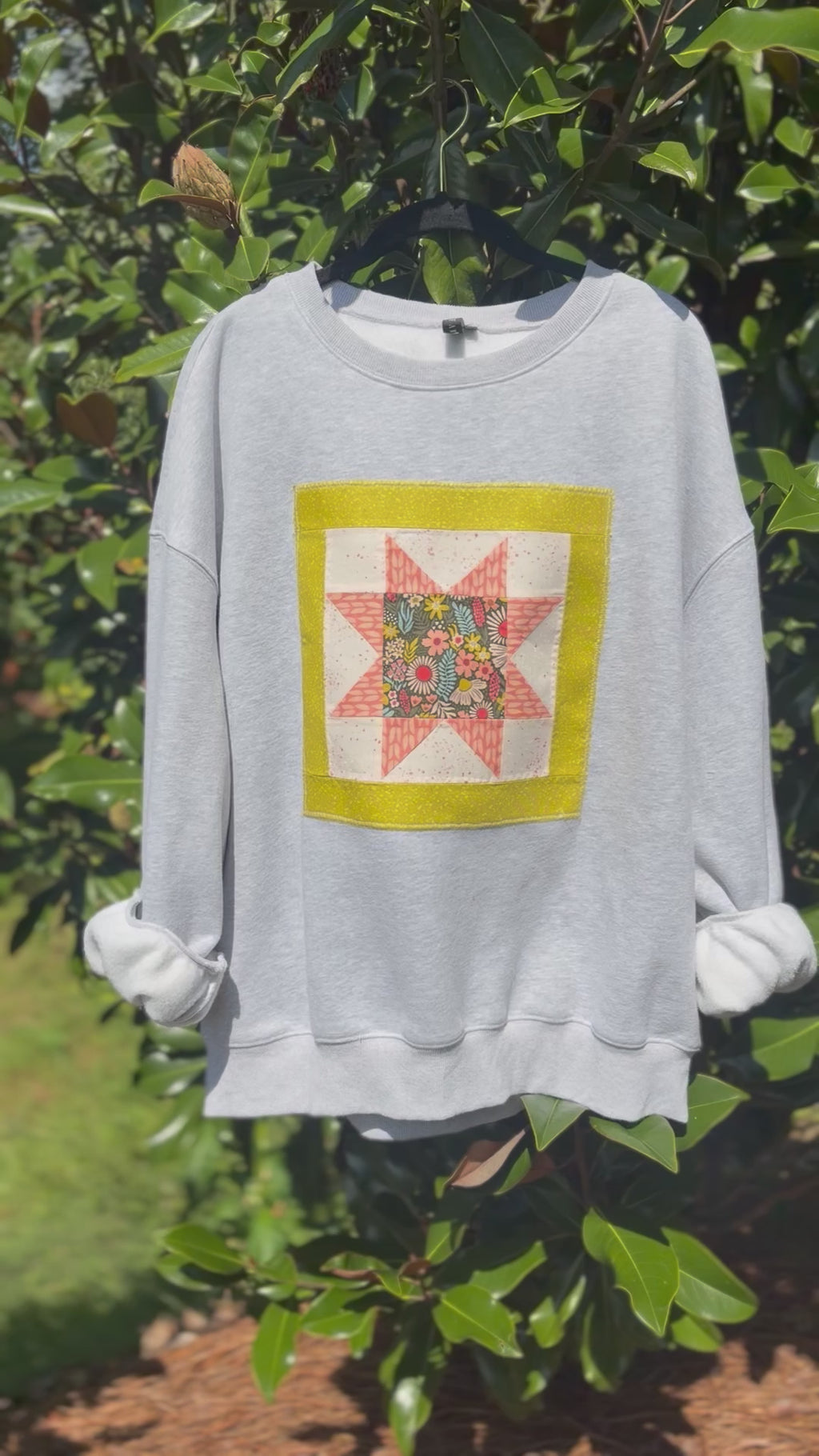Wildflow Star Grey Sweatshirt